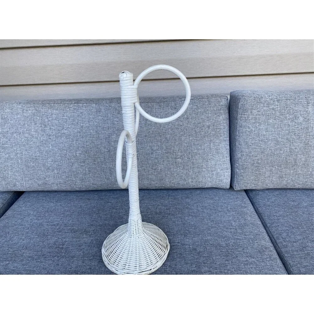 Vintage Wicker White Guest Fingertip Towel Holder Stand Bathroom White Boho